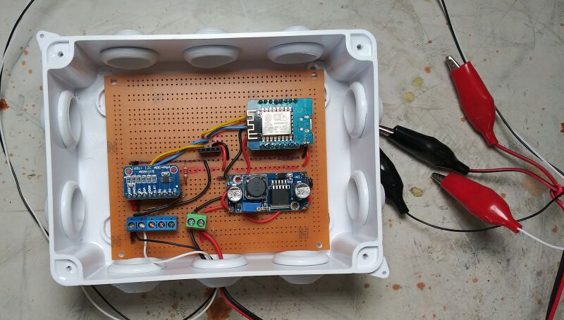 File:Generic Voltage Data Logger.jpg